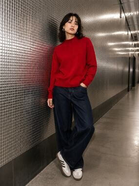 Goodclothes Red Mock Neck Sweater Size Medium